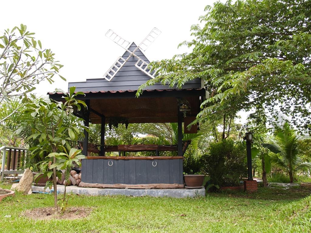 Cowboy Farm Resort Pattaya Ban Huai Yai Εξωτερικό φωτογραφία