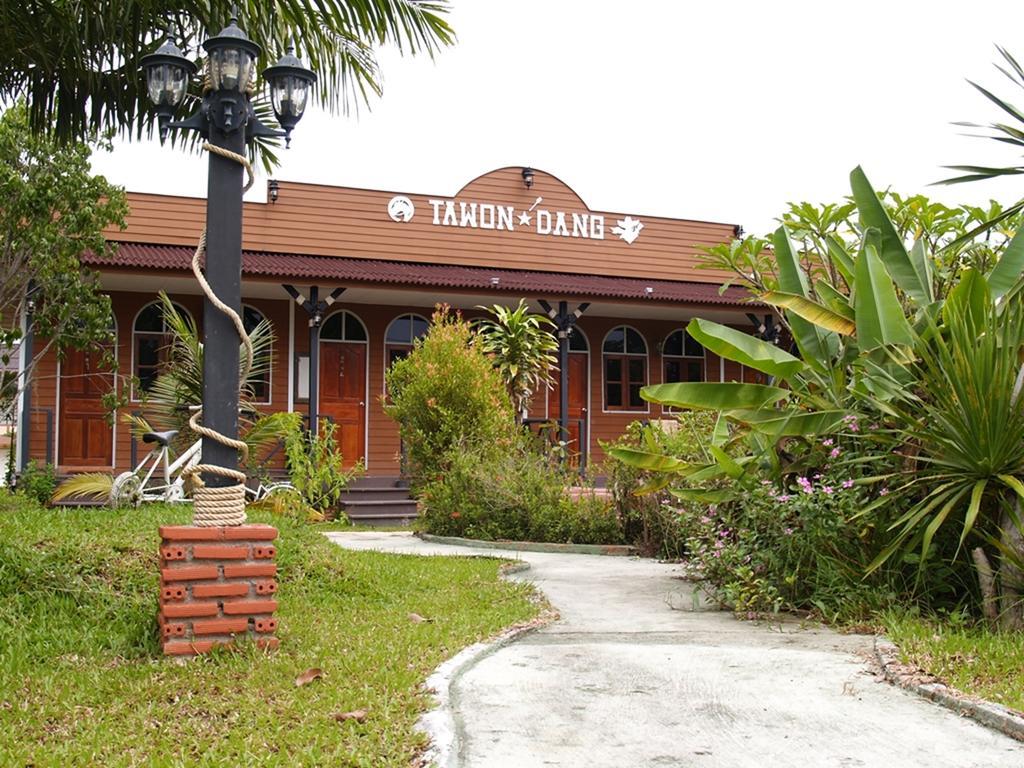 Cowboy Farm Resort Pattaya Ban Huai Yai Εξωτερικό φωτογραφία