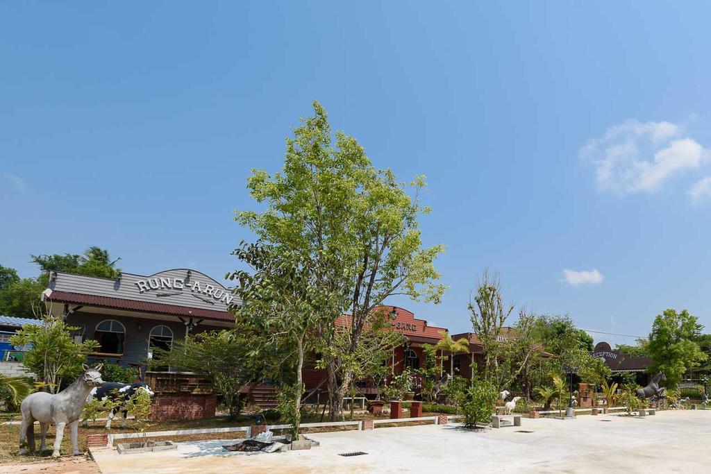 Cowboy Farm Resort Pattaya Ban Huai Yai Εξωτερικό φωτογραφία