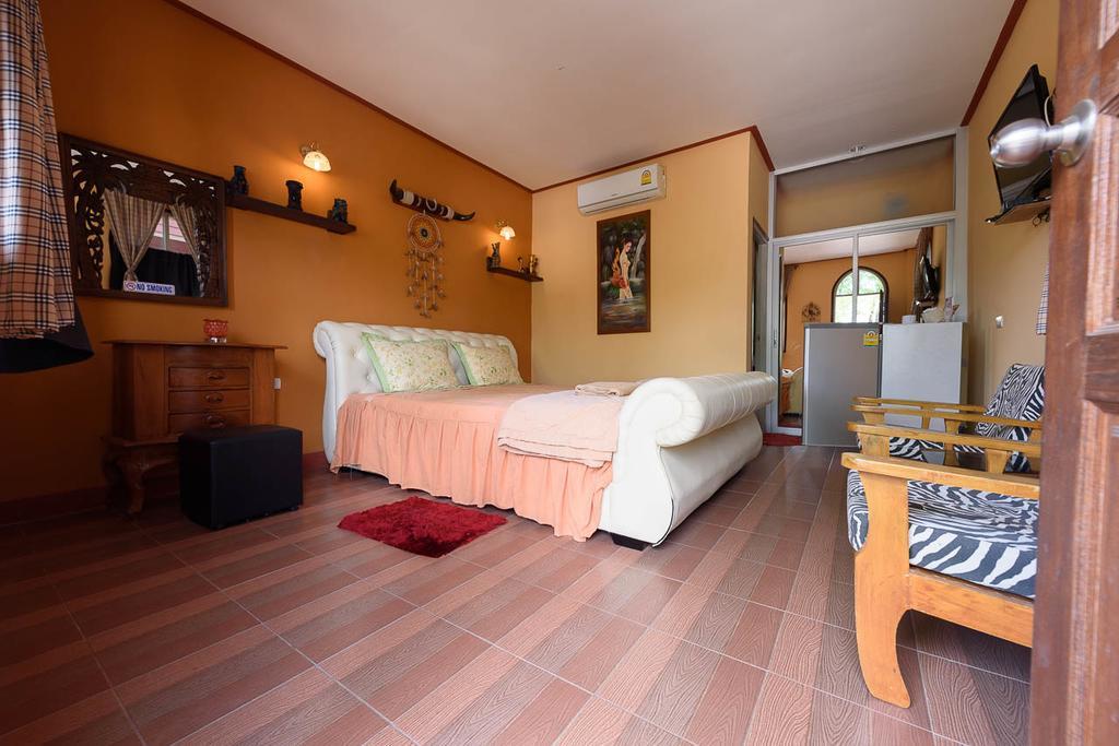 Cowboy Farm Resort Pattaya Ban Huai Yai Εξωτερικό φωτογραφία